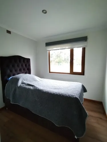 375