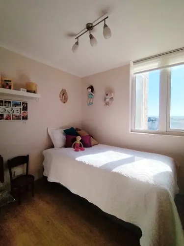 375